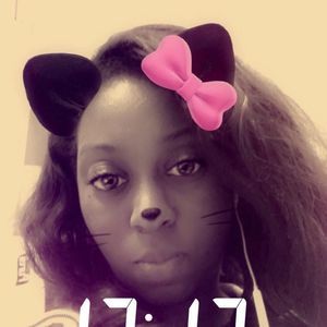 Meet your Posher, Kendra